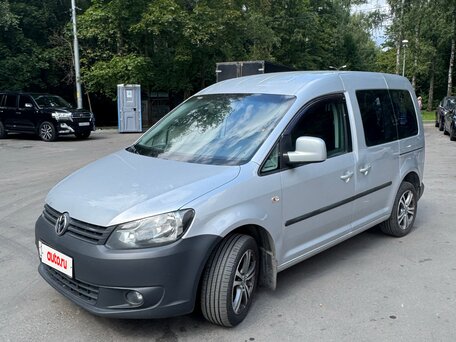 2011 Volkswagen Caddy III Рестайлинг, серебристый, 725000 рублей, вид 1