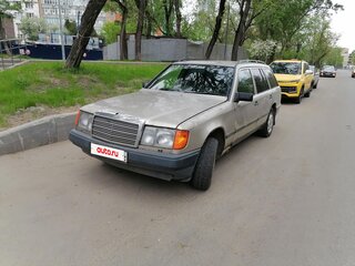 1989 Mercedes-Benz W124 200, серый, 205000 рублей, вид 1