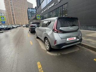 2022 Kia Soul III Рестайлинг, серый, 1990000 рублей, вид 4