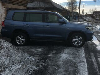 2010 Toyota Land Cruiser 200 Series, голубой, 2700000 рублей, вид 2