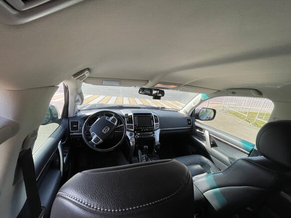 2012 Toyota Land Cruiser 200 Series Рестайлинг 1, серый, 4350000 рублей - вид 16