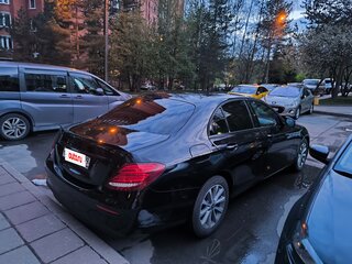 2019 Mercedes-Benz E-Класс 200 d V (W213, S213, C238), чёрный, 2100000 рублей, вид 3