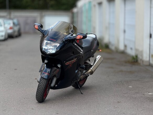 2001 Honda CBR 1100 XX, чёрный, 499999 рублей