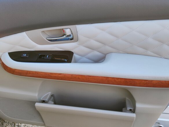 2007 Lexus RX 350 II Рестайлинг, серебристый, 1100000 рублей - вид 9