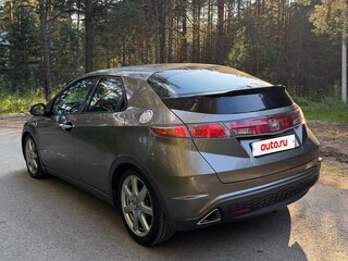 2007 Honda Civic VIII, серый, 880000 рублей, вид 5