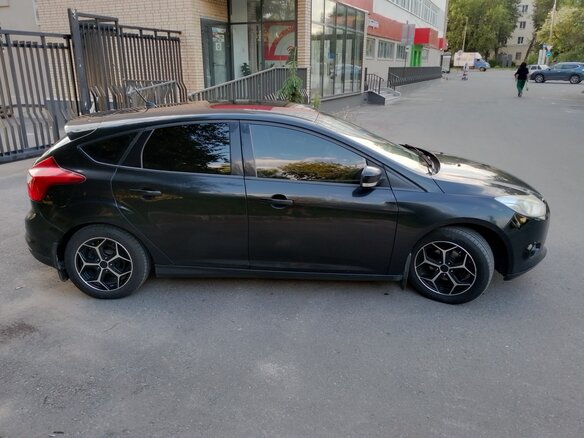 2011 Ford Focus III, чёрный, 850000 рублей - вид 6