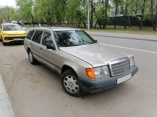 1989 Mercedes-Benz W124 200, серый, 205000 рублей, вид 2