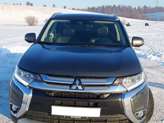 2018 Mitsubishi Outlander III Рестайлинг 2, серый, 2800000 рублей, вид 5