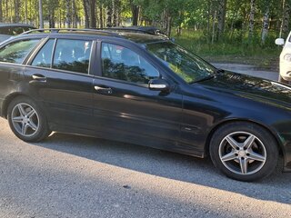 2004 Mercedes-Benz C-Класс 200 II (W203) Рестайлинг, чёрный, 600000 рублей, вид 4