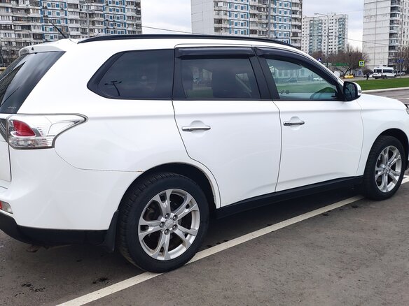 2012 Mitsubishi Outlander III, белый, 1499000 рублей - вид 27