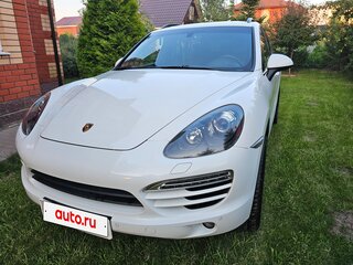 2012 Porsche Cayenne Diesel II (958), белый, 2650000 рублей, вид 2