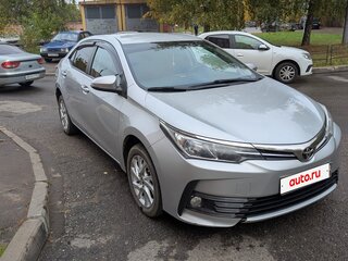 2017 Toyota Corolla XI (E160, E170, E180) Рестайлинг 1, серебристый, 1600000 рублей, вид 3
