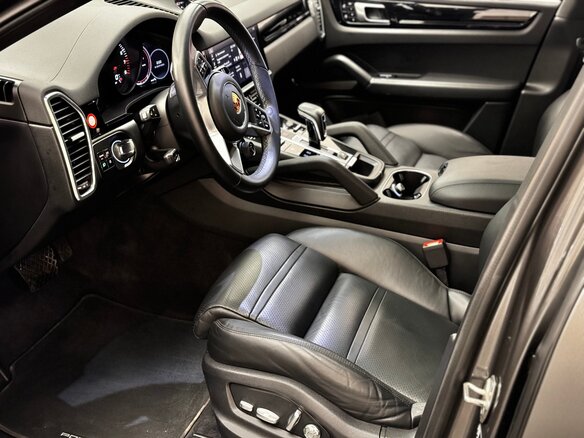 2020 Porsche Cayenne Coupé III, серый - вид 16