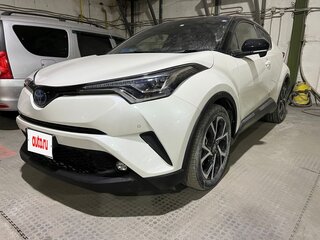 2018 Toyota C-HR I, белый, 2400000 рублей, вид 2
