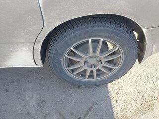 2006 Toyota Noah I (R60), белый, 1200000 рублей, вид 1