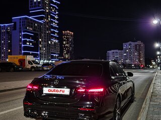 2020 Mercedes-Benz E-Класс 200 V (W213, S213, C238) Рестайлинг, чёрный, 5390000 рублей, вид 4