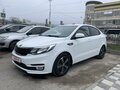 2015 Kia Rio III Рестайлинг, белый, 1170000 рублей - вид 4