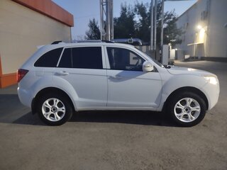 2014 Lifan X60 I, белый, 480000 рублей, вид 4