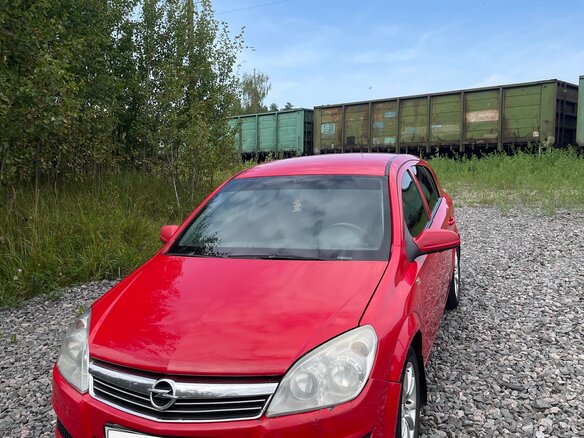 2008 Opel Astra H Рестайлинг, красный, 340000 рублей - вид 5