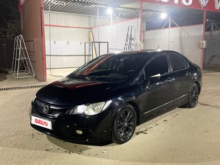2009 Honda Civic Hybrid VIII Рестайлинг, чёрный, 680000 рублей, вид 3