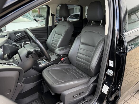 2018 Ford Kuga II Рестайлинг, чёрный - вид 15