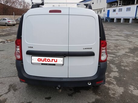 2019 LADA (ВАЗ) Largus, белый, 690000 рублей, вид 3