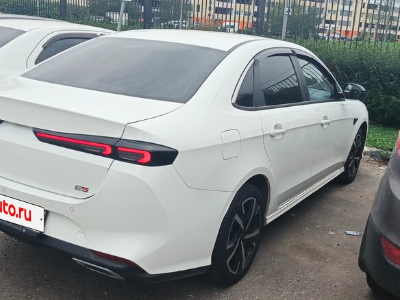 2023 Kaiyi E5, белый, 1600000 рублей - вид 2