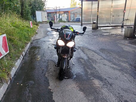 2019 Triumph Speed Triple, чёрный, 1200000 рублей, вид 4