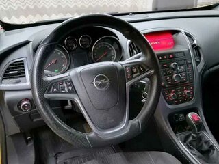 2012 Opel Astra GTC J Рестайлинг, жёлтый, 750000 рублей, вид 5