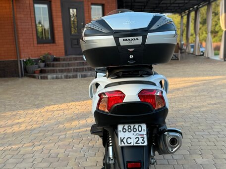 2013 Suzuki Burgman (SkyWave) 650, белый, 609000 рублей, вид 5