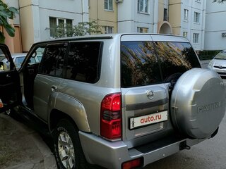 2006 Nissan Patrol V (Y61) Рестайлинг, серебристый, 2000000 рублей, вид 3