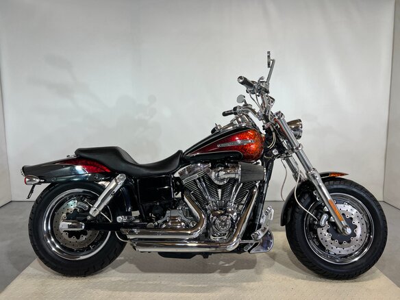 2009 Harley-Davidson Fat Bob, пурпурный, 810000 рублей