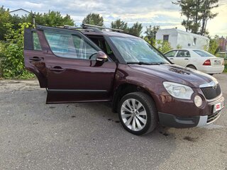 2012 Skoda Yeti I, пурпурный, 800000 рублей, вид 4