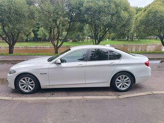 2015 BMW 5 серии 520i VI (F10/F11/F07) Рестайлинг, белый, 1950000 рублей, вид 3