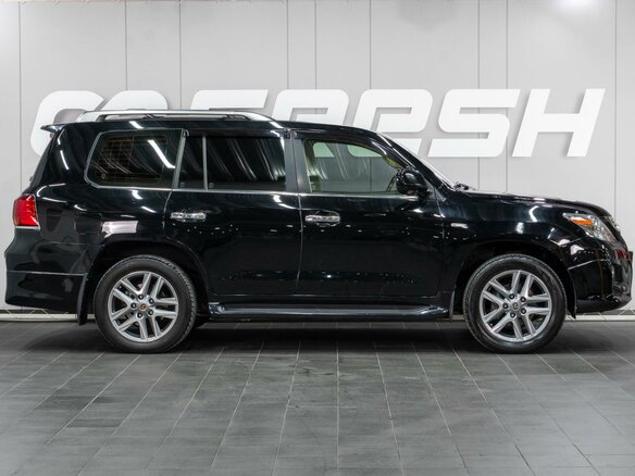 2009 Lexus LX 570 III, чёрный - вид 4