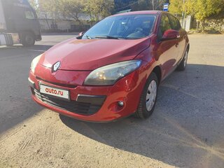 2012 Renault Megane III Рестайлинг, красный, 509000 рублей, вид 1