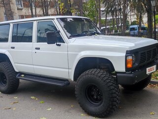 1995 Nissan Patrol IV (Y60), белый, 2100000 рублей, вид 5