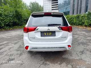 2021 Mitsubishi Outlander III Рестайлинг 3, белый, 1944000 рублей, вид 4