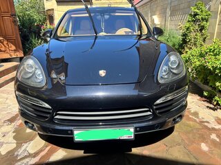 2012 Porsche Cayenne II (958), чёрный, 2500000 рублей, вид 2