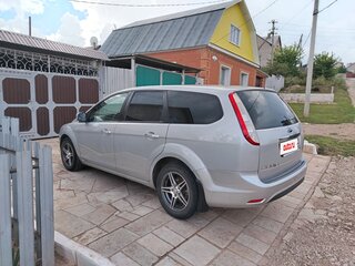 2008 Ford Focus II Рестайлинг, серебристый, 750000 рублей, вид 3