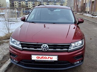 2019 Volkswagen Tiguan II, красный, 2300000 рублей, вид 2