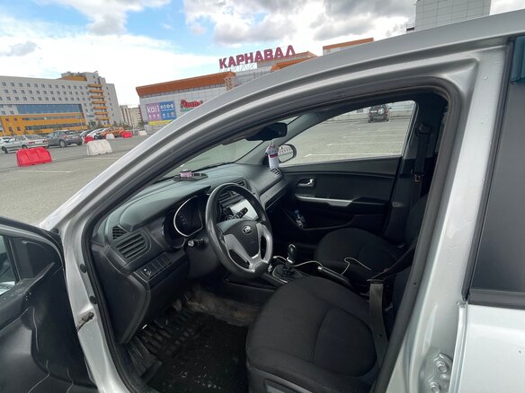 2015 Kia Rio III Рестайлинг, серый, 740000 рублей - вид 13