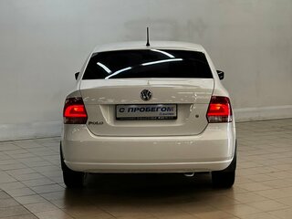 2014 Volkswagen Polo V, белый, 1040000 рублей, вид 3
