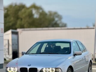 2000 BMW 5 серии 525i IV (E39) Рестайлинг, серебристый, 687000 рублей, вид 4