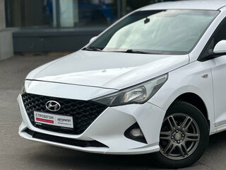2021 Hyundai Solaris II Рестайлинг, белый, 1149000 рублей, вид 2
