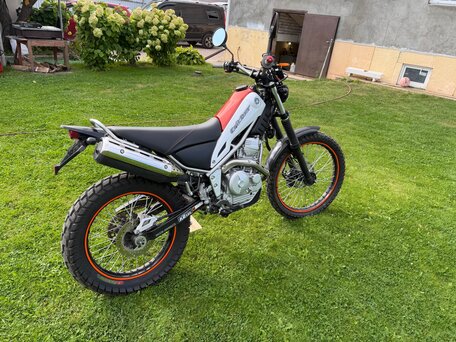 2018 Yamaha XG250 Tricker, белый, 500000 рублей, вид 4