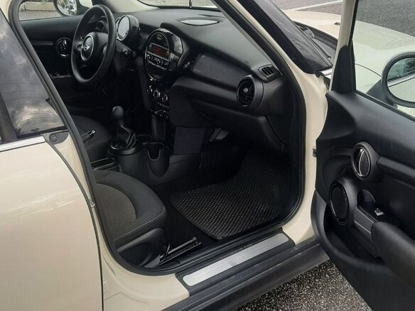 2015 Mini Hatch Cooper III (F55/F56), белый, 650000 рублей - вид 11
