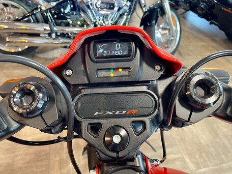 2020 Harley-Davidson FXDR 114, оранжевый, 2450000 рублей, вид 3