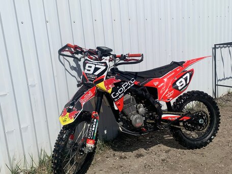 2020 BSE Z5, красный, 140000 рублей, вид 3