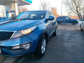 2015 Kia Sportage III Рестайлинг, синий, 1500000 рублей, вид 3